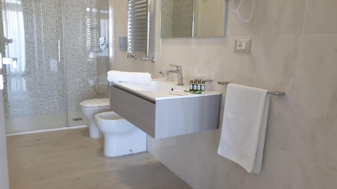 Hotel Aurora Porto Cesareo Extérieur photo